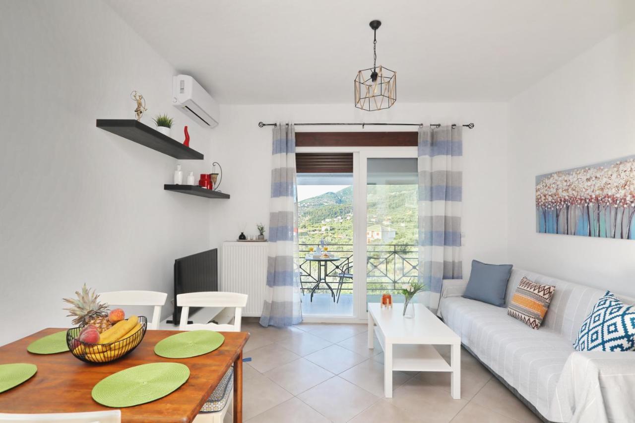 Esperides Apartments Aigli Skopelos Town Ngoại thất bức ảnh