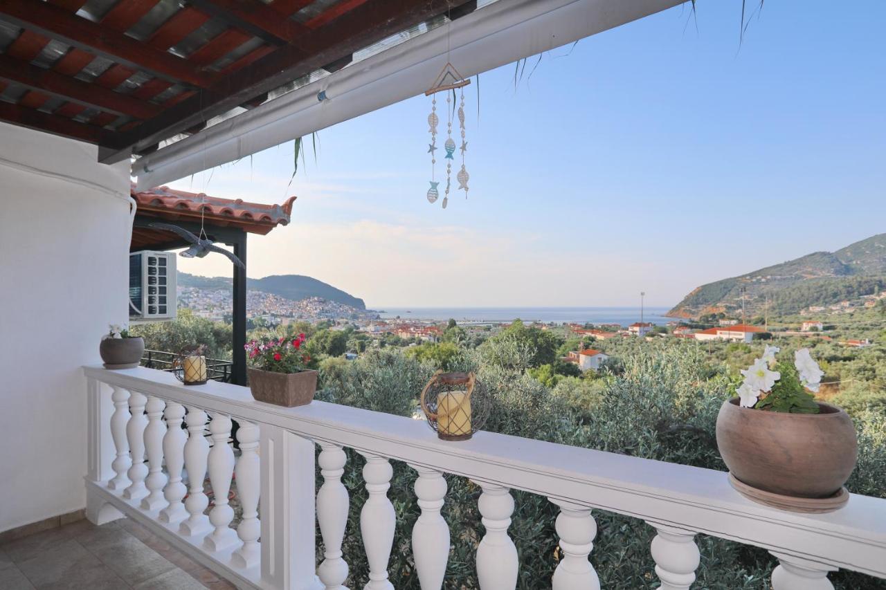 Esperides Apartments Aigli Skopelos Town Ngoại thất bức ảnh